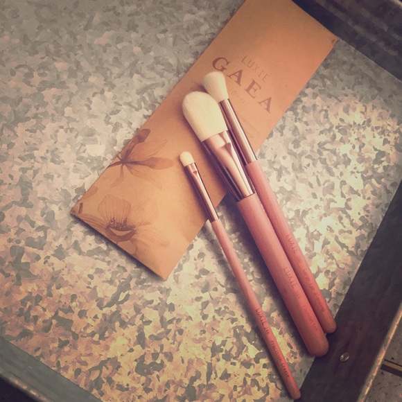 Luxie Other - Luxie Makeup Brushes